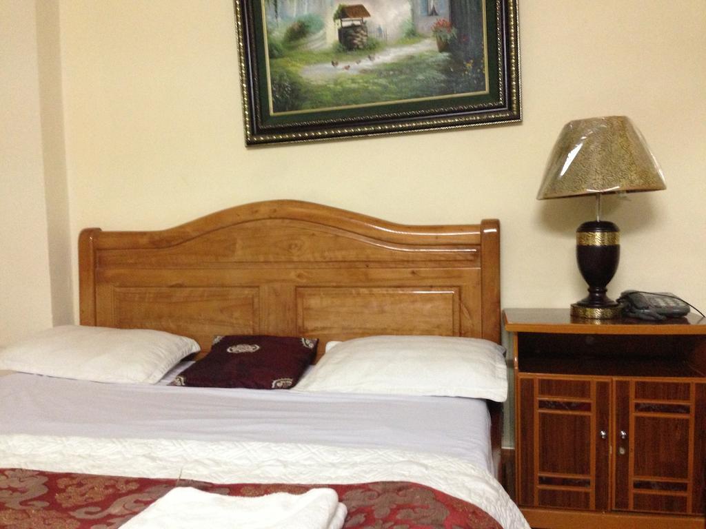 Hoang Gia Hotel Hanoi Szoba fotó